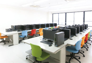 レセプトコンピュータ実習室